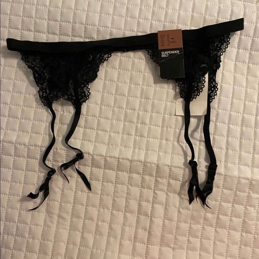 NWT H&M Black Suspender Belt